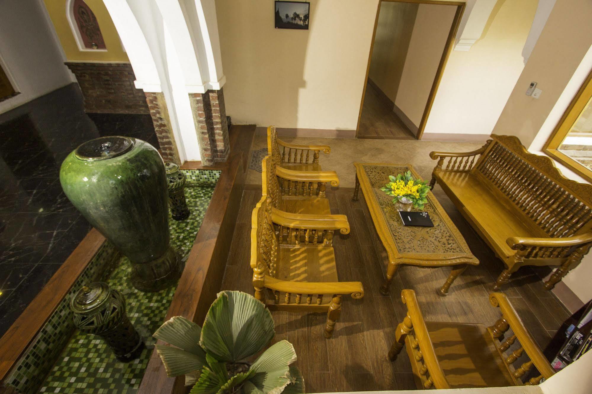 Raza Gyo Hotel Bagan Exterior foto